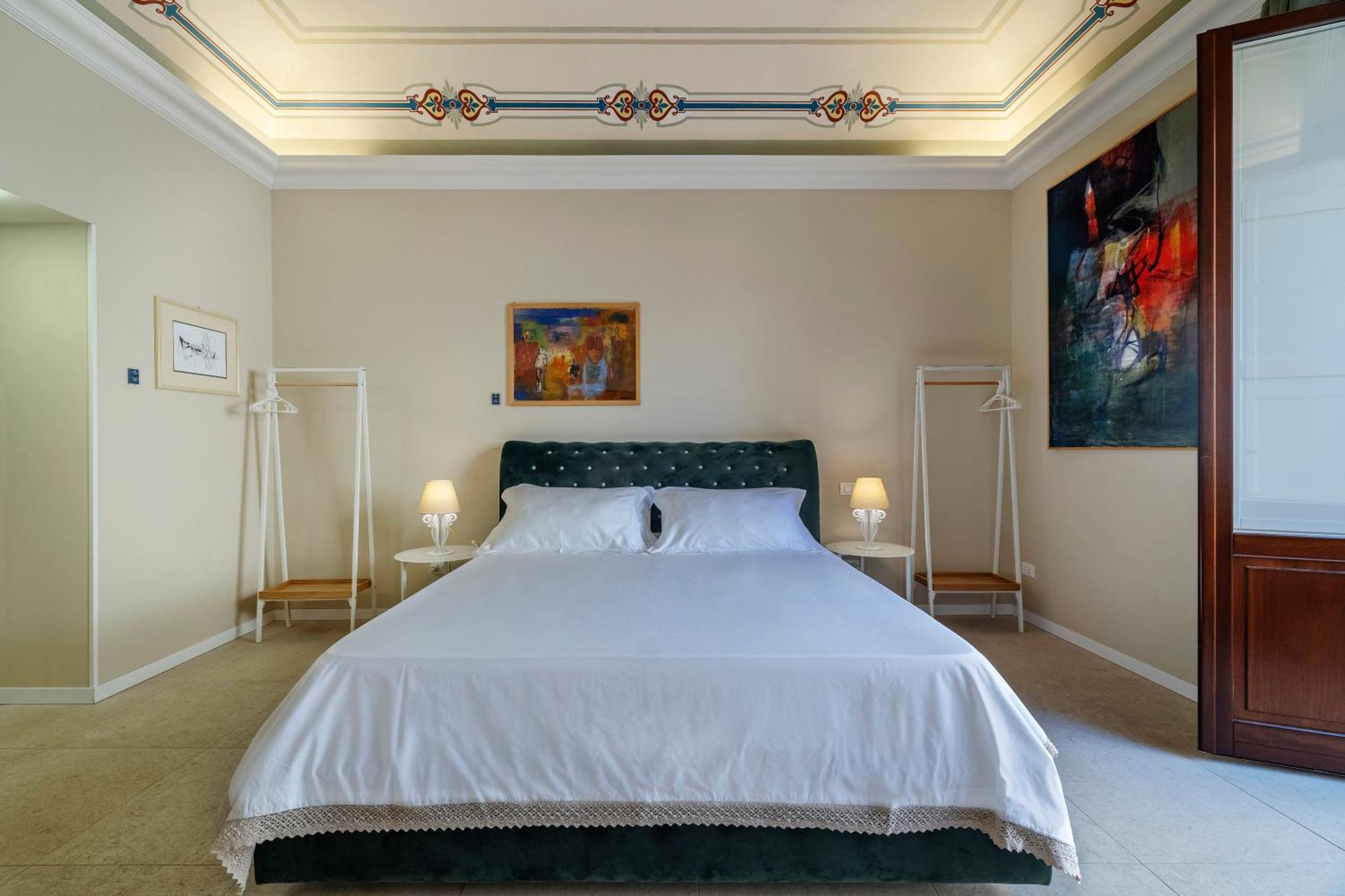 B&B Cantiere Dell'Anima - Rooms Of Art Trapani Exteriör bild